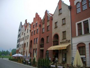 Rekonstruktion einer Häuserzeile in Elblag (Elbing) schon zu sozialistischen Zeiten im â€žhistorisierendâ€œ Stil