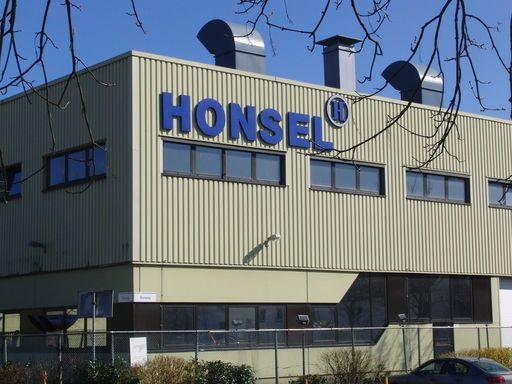 Die Firma Honsel in Meschede im Frühjahr 2011 (archiv: zoom)